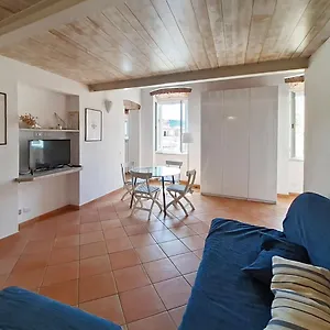  Appartamento Elegante A